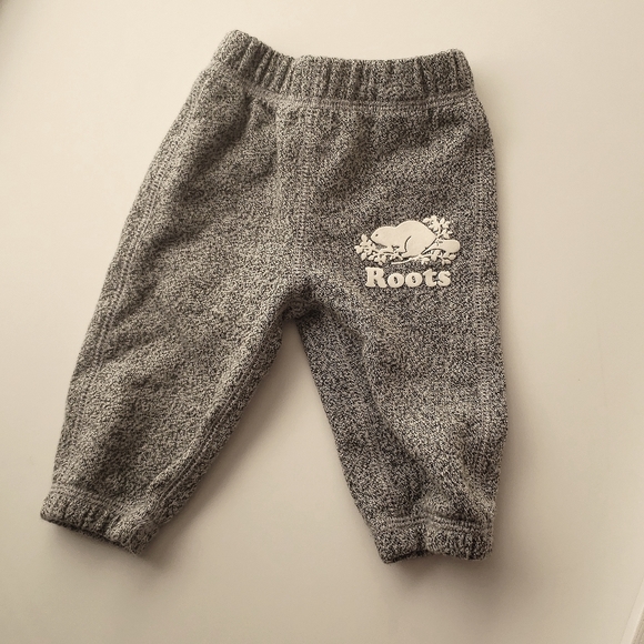 Roots Baby Original Full Zip Hoodie and Sweatpants - Picture 3 of 5